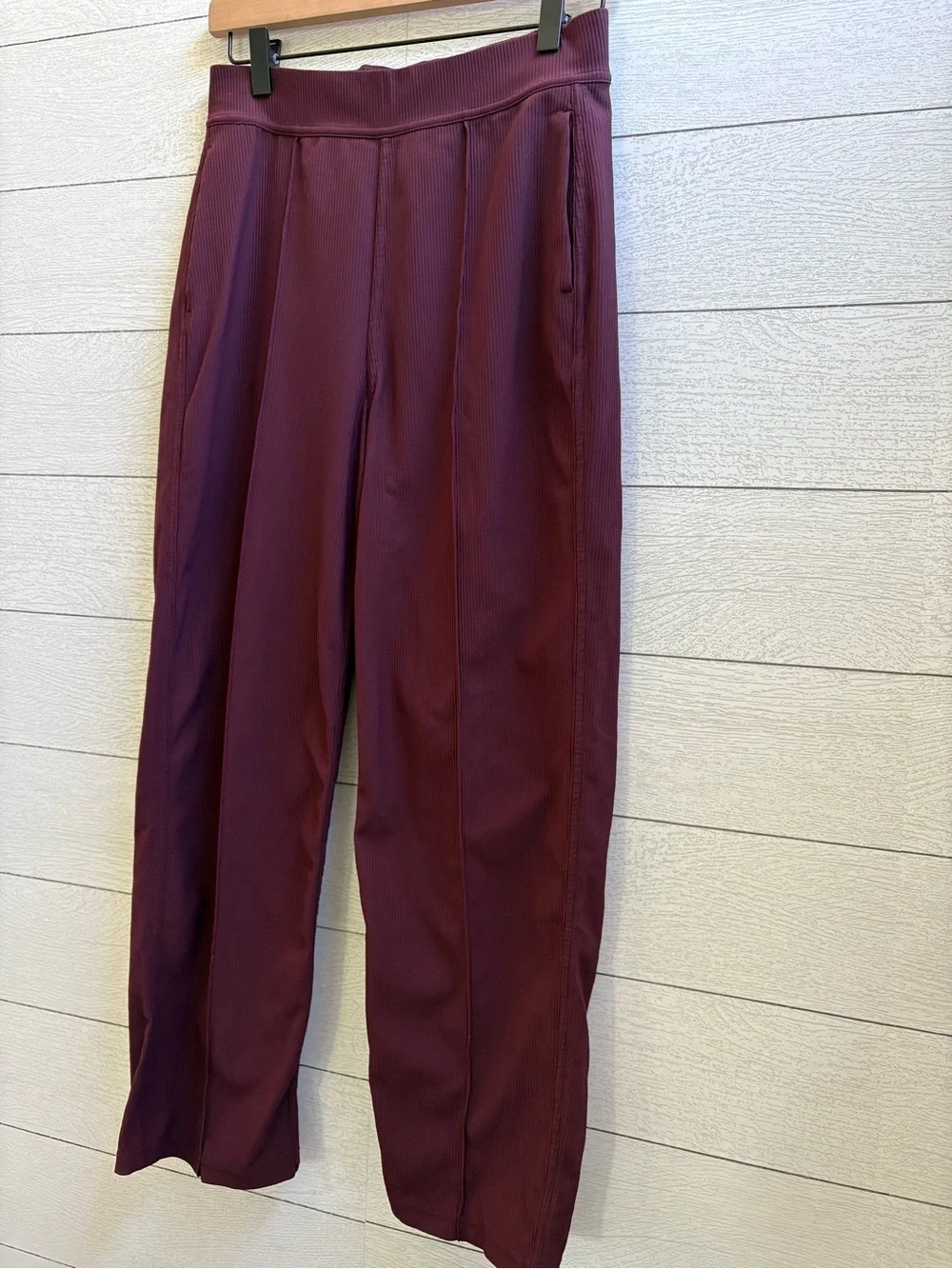 Lululemon Urban Strides Super High Rise Ribbed Pants Merlot Size 6/ 25” Inseam